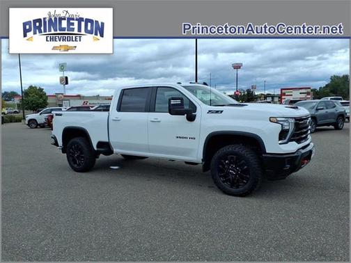 2025 Chevrolet Silverado 3500 LT