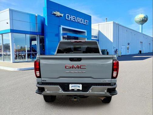 2025 GMC Sierra 3500 SLE