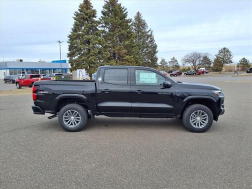 2025 Chevrolet Colorado LT