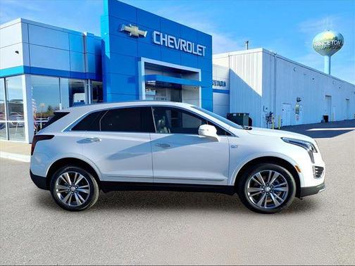 2025 Cadillac XT5 Premium Luxury