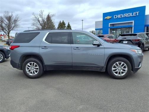 2021 Chevrolet Traverse LT Leather