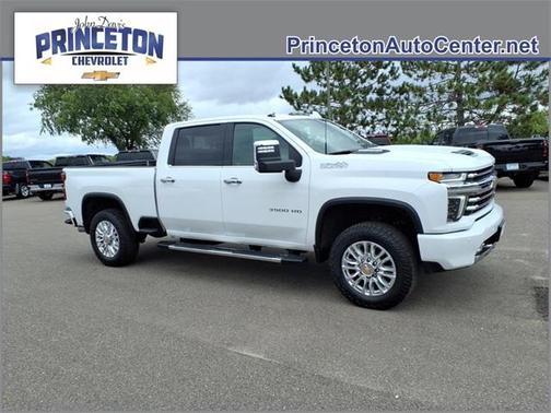 2023 Chevrolet Silverado 3500 High Country