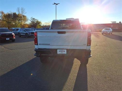 2026 Chevrolet Silverado 3500 LT