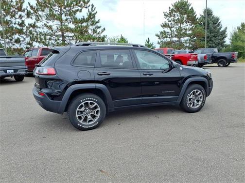 2020 Jeep Cherokee Trailhawk