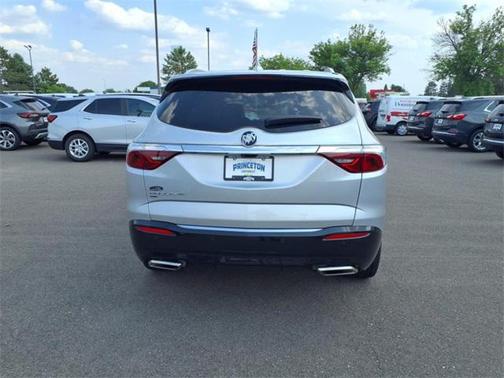 2022 Buick Enclave AWD Essence