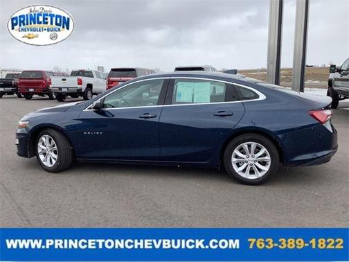 2022 Chevrolet Malibu FWD LT