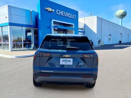 Lakeshore Blue Metallic 2026 Chevrolet Equinox 1LT