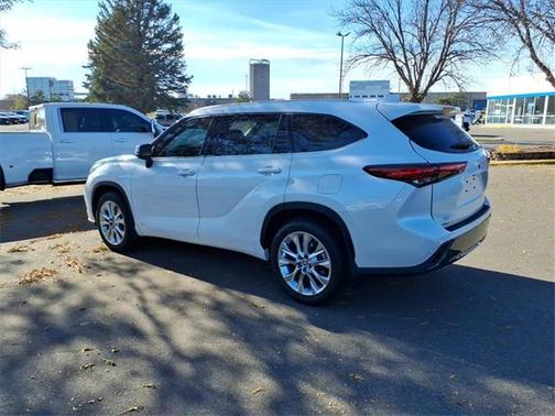 2023 Toyota Highlander Hybrid Limited