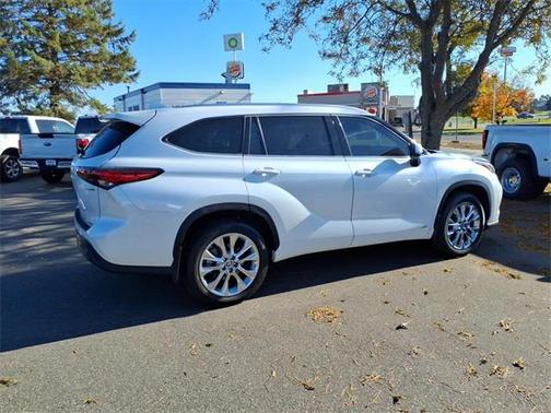 2023 Toyota Highlander Hybrid Limited