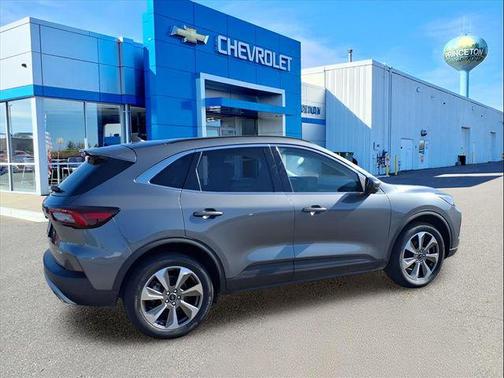 2023 Ford Escape Platinum