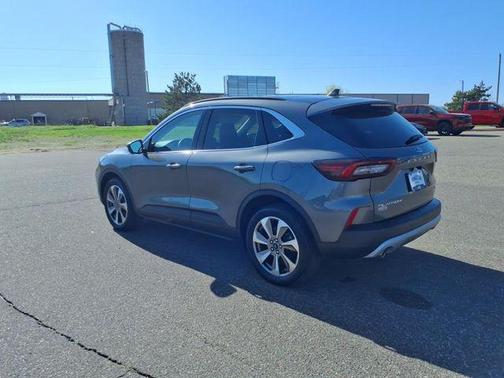 2023 Ford Escape Platinum