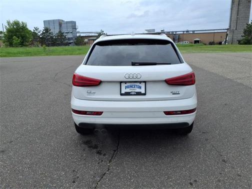 2018 Audi Q3 2.0T Premium