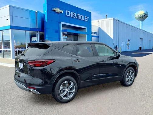 Black 2025 Chevrolet Blazer 2LT