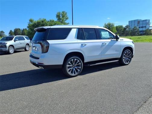 2025 Chevrolet Tahoe 4WD High Country
