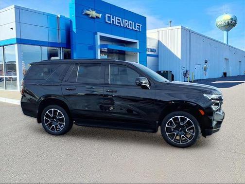2023 Chevrolet Tahoe 4WD RST