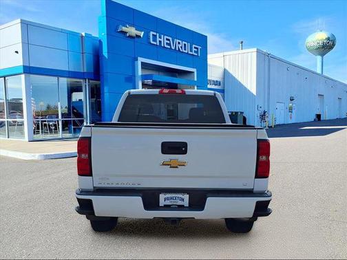 2017 Chevrolet Silverado 1500 2LT