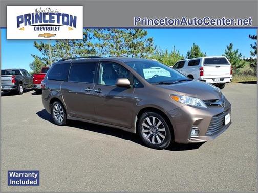 2020 Toyota Sienna SE