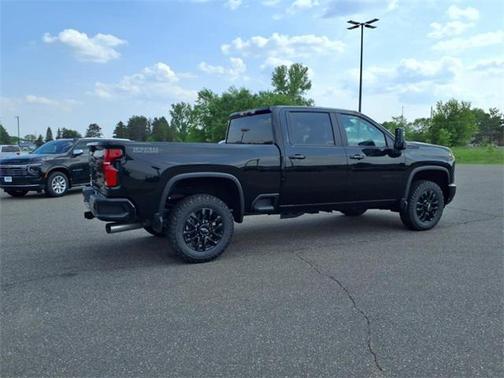 2025 Chevrolet Silverado 3500 LT