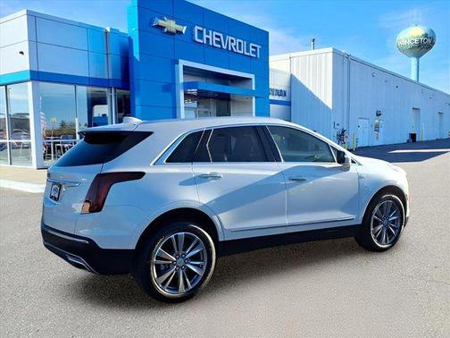 2025 Cadillac XT5 Premium Luxury
