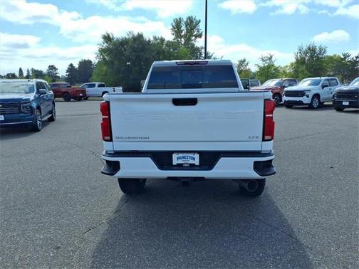 2025 Chevrolet Silverado 3500 LTZ
