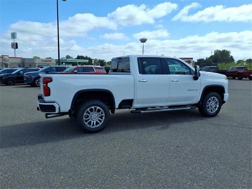 2025 Chevrolet Silverado 3500 LTZ