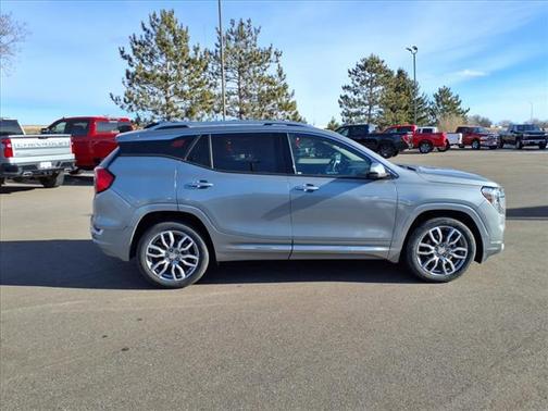 2024 GMC Terrain Denali