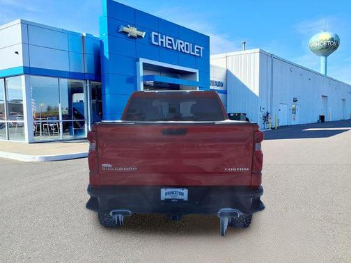 2019 Chevrolet Silverado 1500 Custom Trail Boss