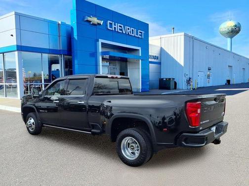 2021 Chevrolet Silverado 3500 High Country