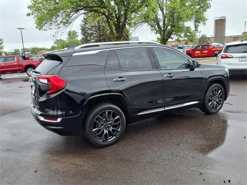 2022 GMC Terrain Denali