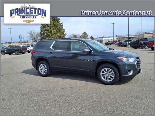 2020 Chevrolet Traverse LT Cloth