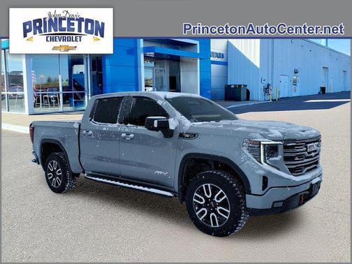 2023 GMC Sierra 1500 AT4