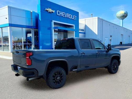 Lakeshore Blue Metallic 2026 Chevrolet Silverado 3500 LT