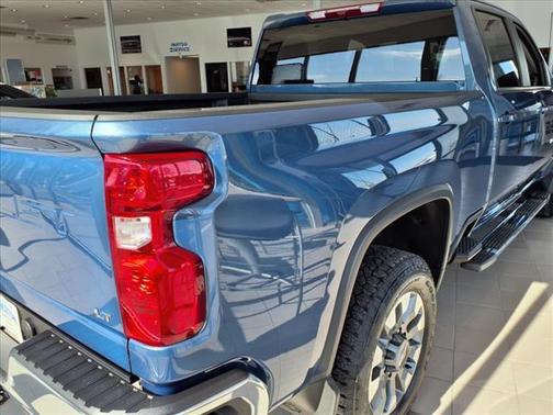 2025 Chevrolet Silverado 3500 LT