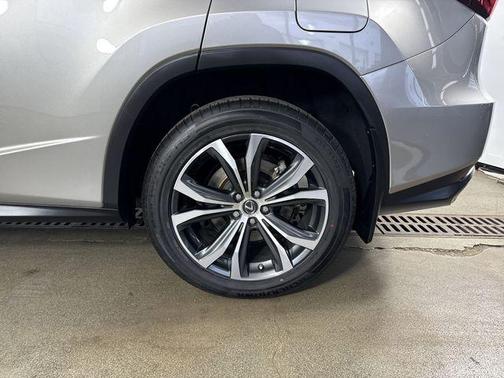 Atomic Silver 2022 Lexus RX 350 Base