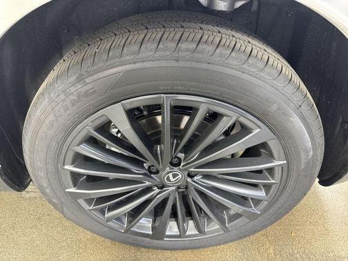 2025 Lexus RX 350 Base