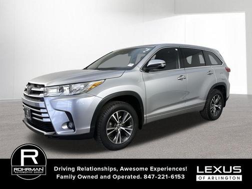 Celestial Silver Metallic 2018 Toyota Highlander LE Plus