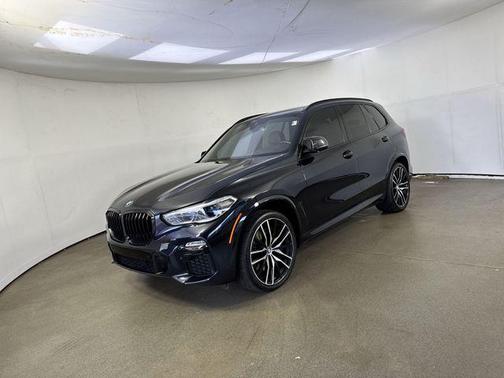 2021 BMW X5 M50i