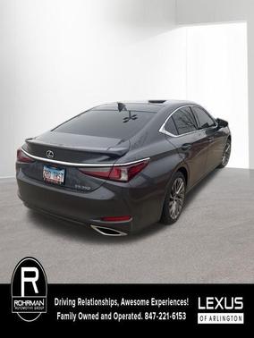 2025 Lexus ES 350 Ultra Luxury