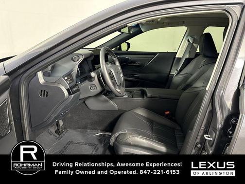 2025 Lexus ES 350 Ultra Luxury