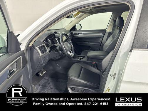 2021 Volkswagen Atlas 3.6L SE w/Technology