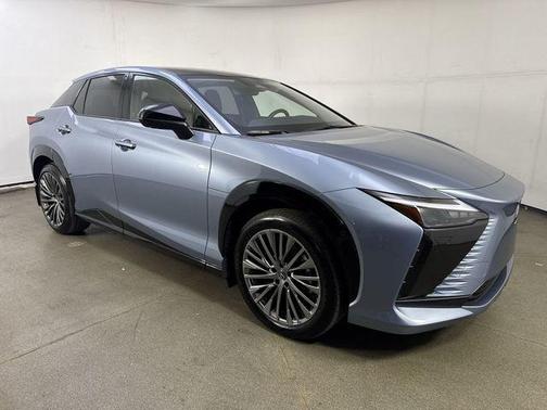 2024 Lexus RZ 450e Luxury