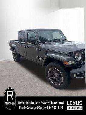 Granite Crystal Metallic Clearcoat 2023 Jeep Gladiator Overland