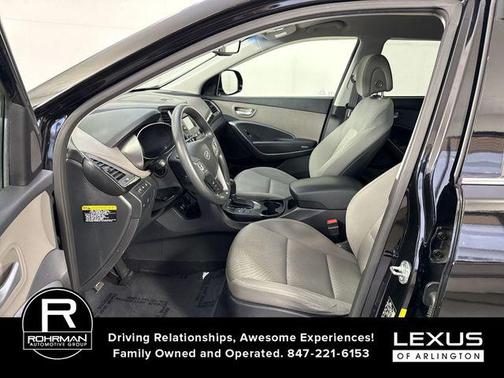 2016 Hyundai SANTA FE SE