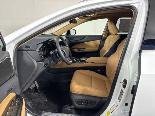 083 2026 Lexus NX 450h+ NX 450h+ Premium