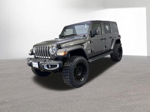 Granite Crystal Metallic Clearcoat 2021 Jeep Wrangler Unlimited Sahara
