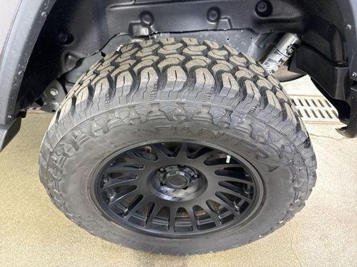 Granite Crystal Metallic Clearcoat 2021 Jeep Wrangler Unlimited Sahara