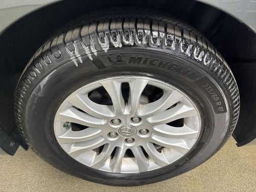 2013 Toyota Sienna XLE