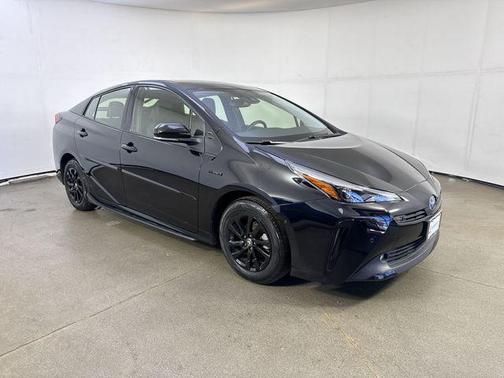 2022 Toyota Prius L