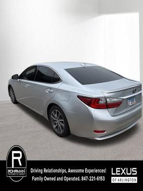 2016 Lexus ES 300h Base