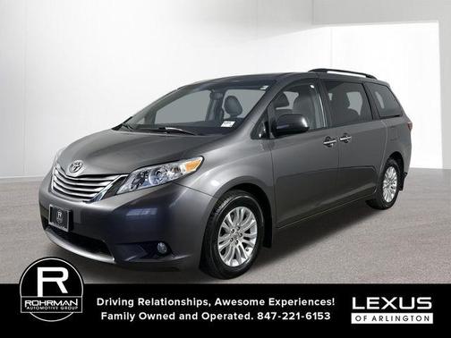 2017 Toyota Sienna XLE